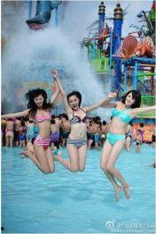 湖面水上娱乐活动