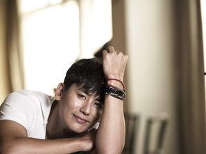 于小光个人资料照片光