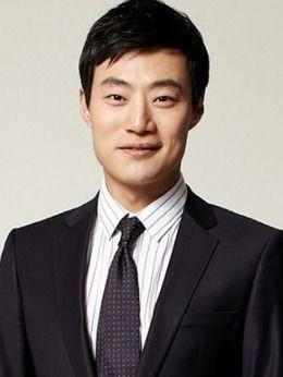 李熙俊 照片,光影中的魅力瞬间